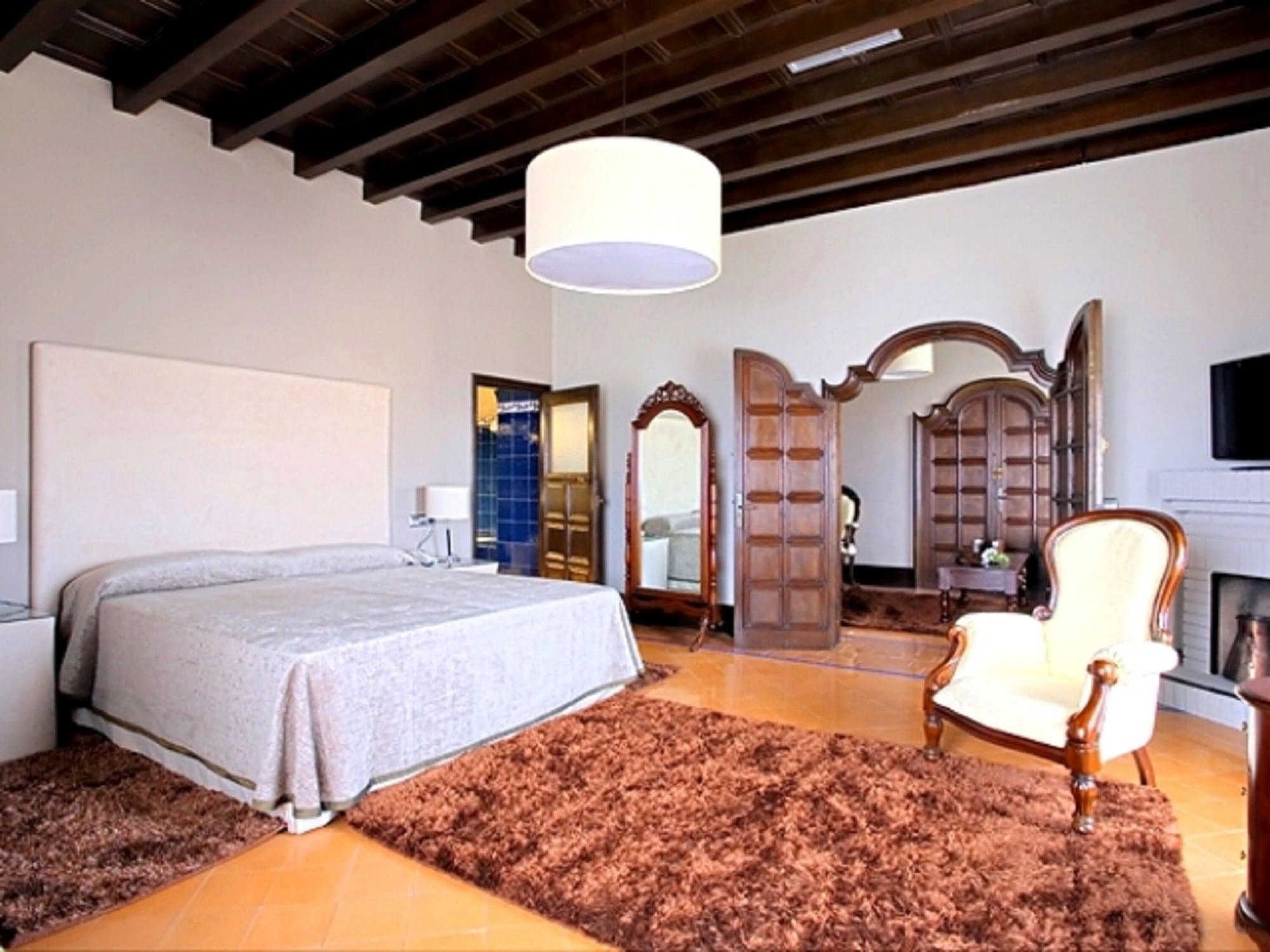 Rvhotels Palau Lo Mirador Torroella de Montgrí Εξωτερικό φωτογραφία