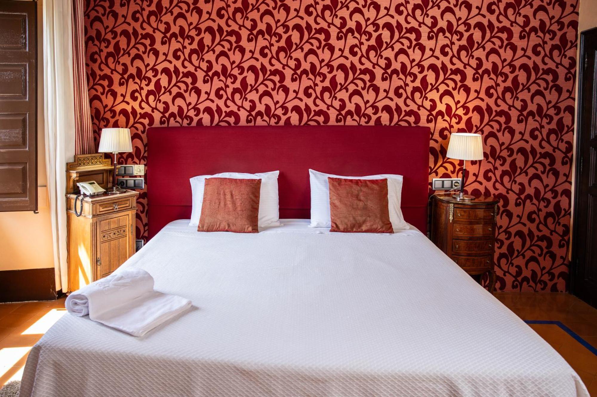 Rvhotels Palau Lo Mirador Torroella de Montgrí Εξωτερικό φωτογραφία