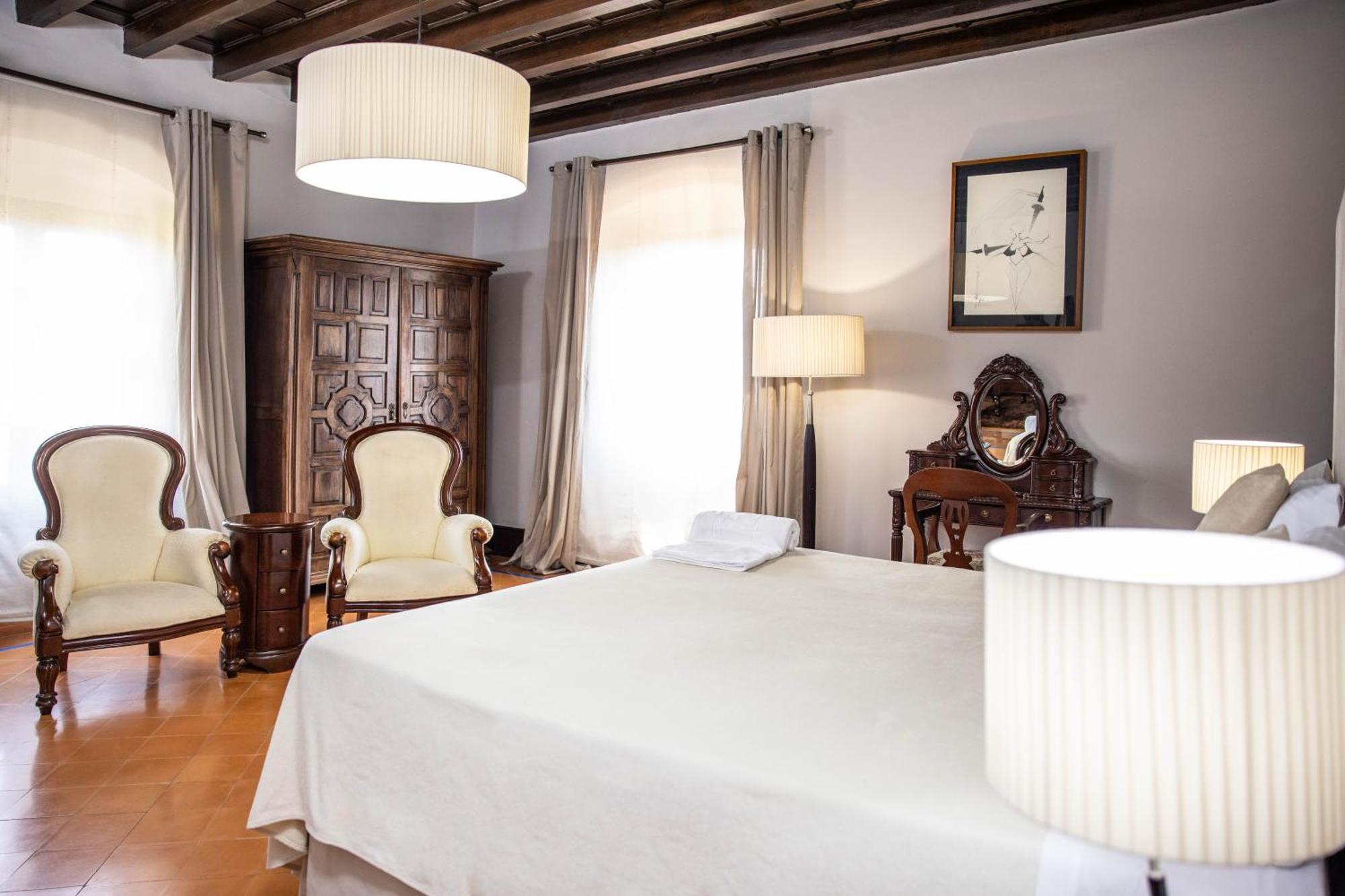 Rvhotels Palau Lo Mirador Torroella de Montgrí Εξωτερικό φωτογραφία