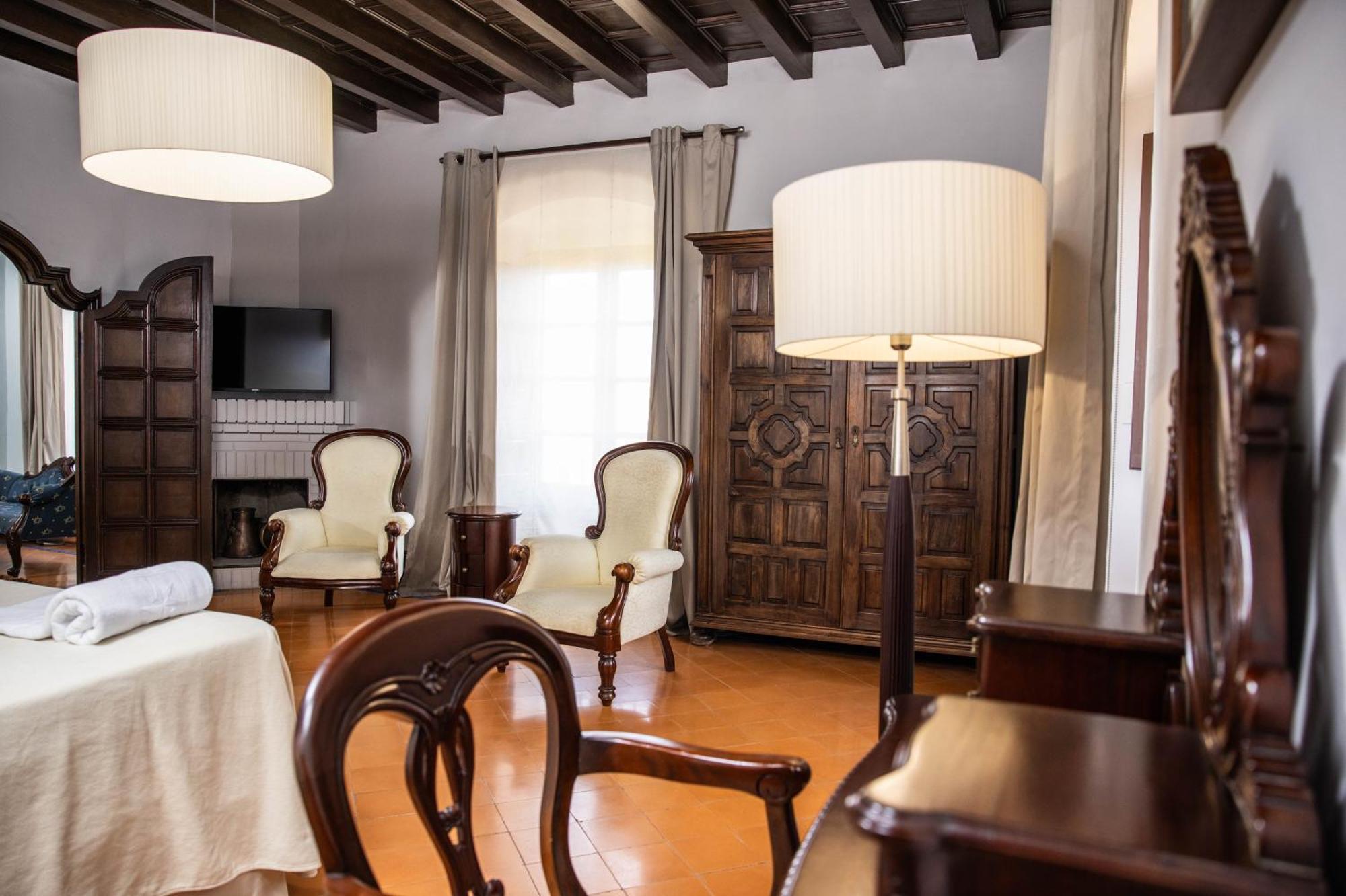 Rvhotels Palau Lo Mirador Torroella de Montgrí Εξωτερικό φωτογραφία